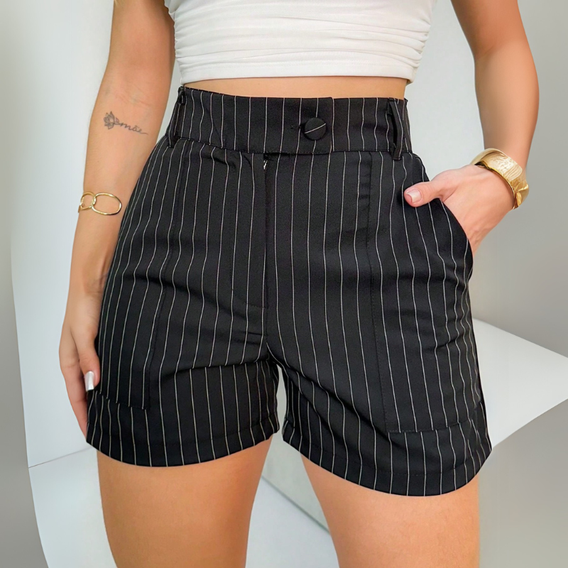 Short Feminino Listrado Alfaiataria Amélia